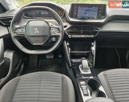 Черный Пежо e-2008, объемом двигателя 0 л и пробегом 169 тыс. км за 14700 $, фото 5 на Automoto.ua