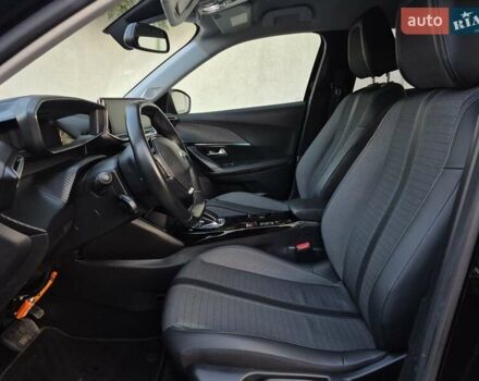 Чорний Пежо e-2008, об'ємом двигуна 0 л та пробігом 110 тис. км за 17431 $, фото 36 на Automoto.ua