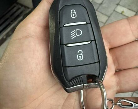 Черный Пежо e-2008, объемом двигателя 0 л и пробегом 55 тыс. км за 19800 $, фото 58 на Automoto.ua
