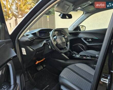 Чорний Пежо e-2008, об'ємом двигуна 0 л та пробігом 110 тис. км за 17431 $, фото 40 на Automoto.ua