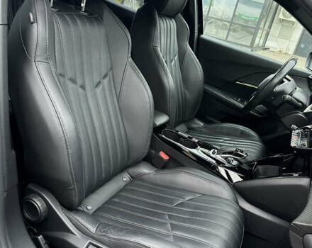 Чорний Пежо e-2008, об'ємом двигуна 0 л та пробігом 75 тис. км за 17800 $, фото 63 на Automoto.ua