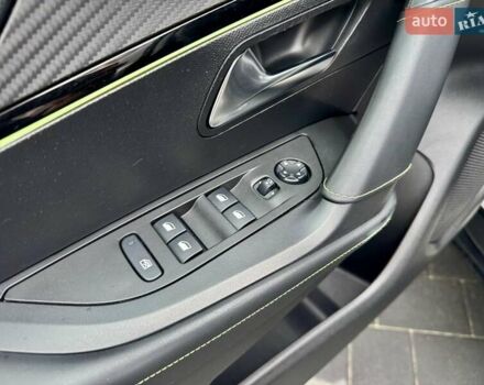 Чорний Пежо e-2008, об'ємом двигуна 0 л та пробігом 85 тис. км за 16150 $, фото 39 на Automoto.ua