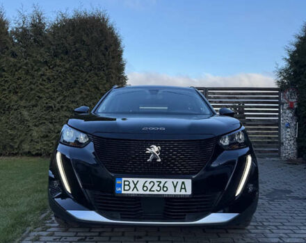Чорний Пежо e-2008, об'ємом двигуна 0 л та пробігом 79 тис. км за 17900 $, фото 4 на Automoto.ua