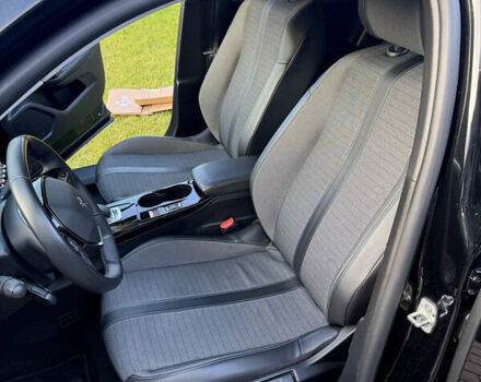 Чорний Пежо e-2008, об'ємом двигуна 0 л та пробігом 79 тис. км за 17900 $, фото 26 на Automoto.ua