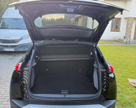 Чорний Пежо e-2008, об'ємом двигуна 0 л та пробігом 79 тис. км за 17900 $, фото 10 на Automoto.ua