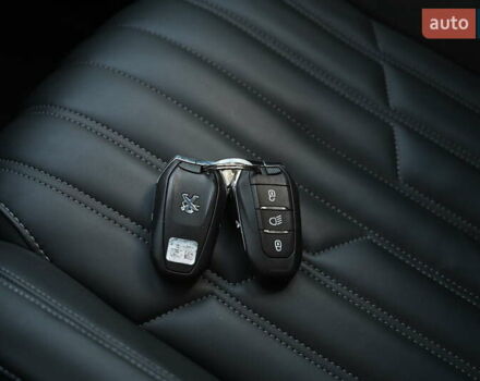 Черный Пежо e-2008, объемом двигателя 0 л и пробегом 41 тыс. км за 20970 $, фото 10 на Automoto.ua