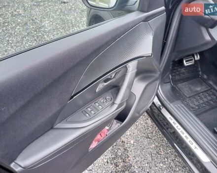 Чорний Пежо e-2008, об'ємом двигуна 0 л та пробігом 42 тис. км за 21300 $, фото 9 на Automoto.ua