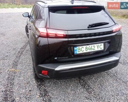 Чорний Пежо e-2008, об'ємом двигуна 0 л та пробігом 42 тис. км за 21300 $, фото 3 на Automoto.ua