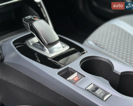 Красный Пежо e-2008, объемом двигателя 0 л и пробегом 79 тыс. км за 16900 $, фото 65 на Automoto.ua