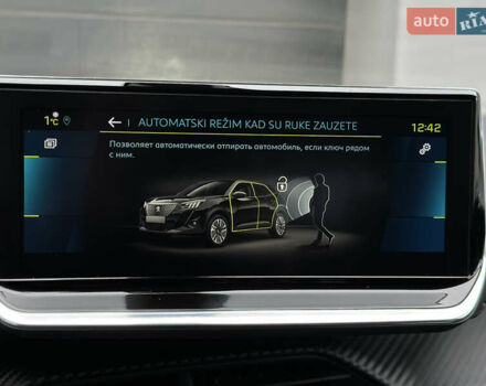 Красный Пежо e-2008, объемом двигателя 0 л и пробегом 79 тыс. км за 16900 $, фото 95 на Automoto.ua