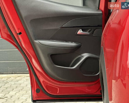 Красный Пежо e-2008, объемом двигателя 0 л и пробегом 79 тыс. км за 16900 $, фото 46 на Automoto.ua