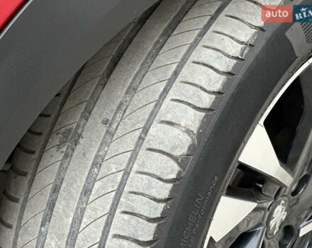 Красный Пежо e-2008, объемом двигателя 0 л и пробегом 79 тыс. км за 16900 $, фото 117 на Automoto.ua