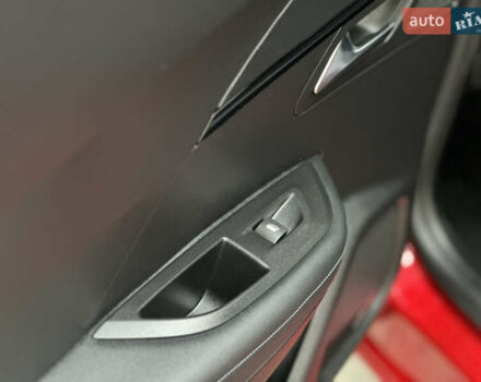 Красный Пежо e-2008, объемом двигателя 0 л и пробегом 79 тыс. км за 16900 $, фото 47 на Automoto.ua