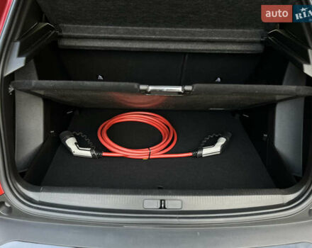 Красный Пежо e-2008, объемом двигателя 0 л и пробегом 40 тыс. км за 17399 $, фото 43 на Automoto.ua