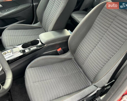 Красный Пежо e-2008, объемом двигателя 0 л и пробегом 92 тыс. км за 17800 $, фото 13 на Automoto.ua