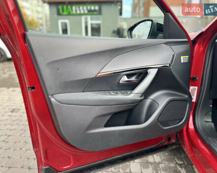 Красный Пежо e-2008, объемом двигателя 0 л и пробегом 92 тыс. км за 17800 $, фото 11 на Automoto.ua