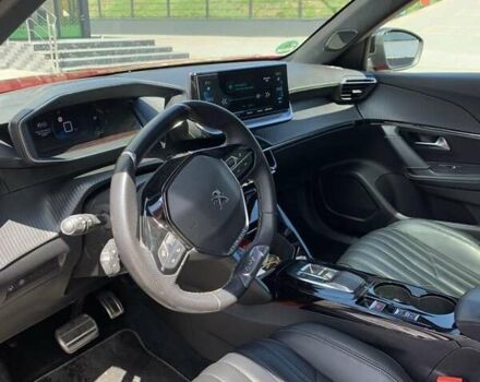 Красный Пежо e-2008, объемом двигателя 0 л и пробегом 32 тыс. км за 18900 $, фото 1 на Automoto.ua