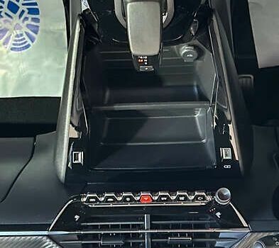 Пежо e-2008, объемом двигателя 0 л и пробегом 40 тыс. км за 15950 $, фото 14 на Automoto.ua