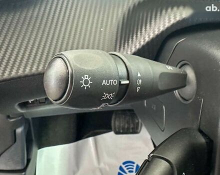 Пежо e-2008, объемом двигателя 0 л и пробегом 40 тыс. км за 15950 $, фото 21 на Automoto.ua