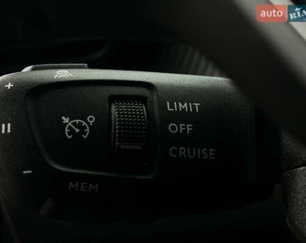 Пежо e-2008, об'ємом двигуна 0 л та пробігом 135 тис. км за 17515 $, фото 25 на Automoto.ua