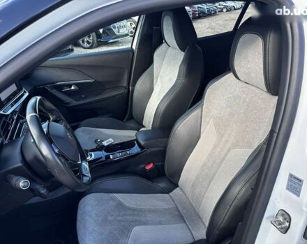 Пежо e-2008, объемом двигателя 0 л и пробегом 122 тыс. км за 16850 $, фото 21 на Automoto.ua