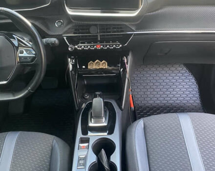 Пежо e-2008, объемом двигателя 0 л и пробегом 98 тыс. км за 19800 $, фото 17 на Automoto.ua