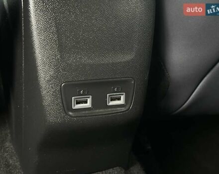 Пежо e-2008, об'ємом двигуна 0 л та пробігом 135 тис. км за 17515 $, фото 35 на Automoto.ua