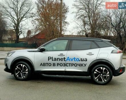 Пежо e-2008, объемом двигателя 0 л и пробегом 18 тыс. км за 18900 $, фото 4 на Automoto.ua