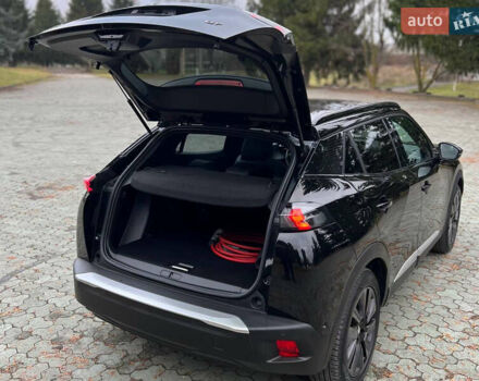 Пежо e-2008, объемом двигателя 0 л и пробегом 58 тыс. км за 18350 $, фото 31 на Automoto.ua