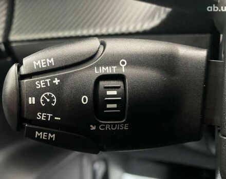 Пежо e-2008, объемом двигателя 0 л и пробегом 107 тыс. км за 16650 $, фото 15 на Automoto.ua