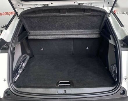 Пежо e-2008, объемом двигателя 0 л и пробегом 107 тыс. км за 16650 $, фото 4 на Automoto.ua