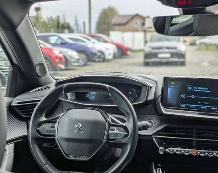 Пежо e-2008, объемом двигателя 0 л и пробегом 38 тыс. км за 20700 $, фото 16 на Automoto.ua
