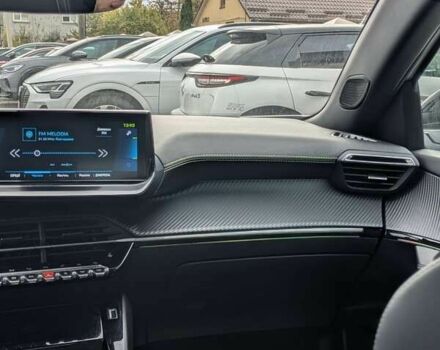 Пежо e-2008, объемом двигателя 0 л и пробегом 38 тыс. км за 20700 $, фото 17 на Automoto.ua