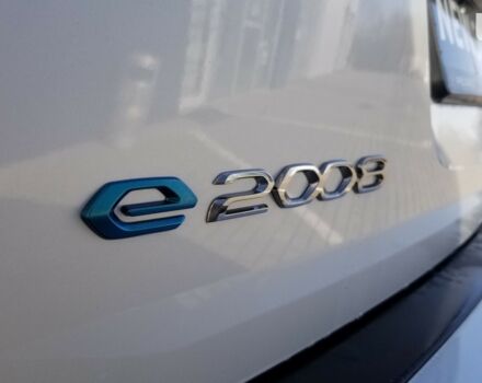 купить новое авто Пежо e-2008 2023 года от официального дилера Автоцентр AUTO.RIA Пежо фото