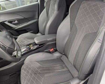 Пежо e-2008, объемом двигателя 0 л и пробегом 38 тыс. км за 20700 $, фото 13 на Automoto.ua