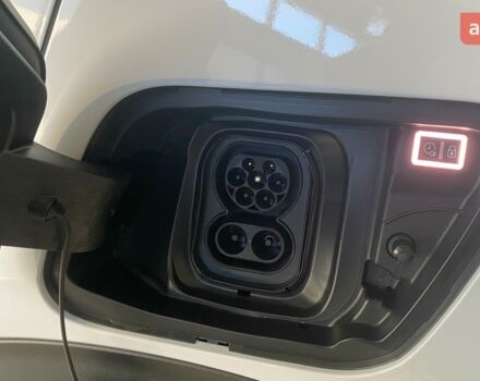 купить новое авто Пежо e-2008 2024 года от официального дилера ІЛТА Пежо фото
