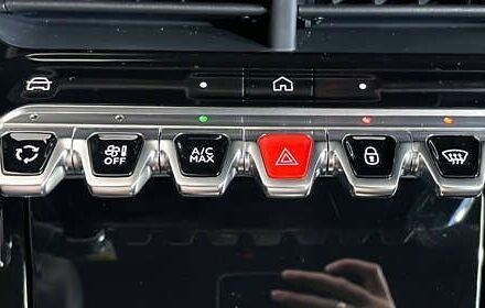 Пежо e-2008, объемом двигателя 0 л и пробегом 4 тыс. км за 22950 $, фото 22 на Automoto.ua