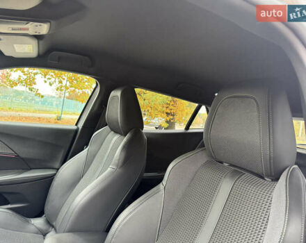 Сірий Пежо e-2008, об'ємом двигуна 0 л та пробігом 117 тис. км за 16299 $, фото 10 на Automoto.ua