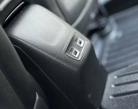 Сірий Пежо e-2008, об'ємом двигуна 0 л та пробігом 56 тис. км за 17700 $, фото 92 на Automoto.ua