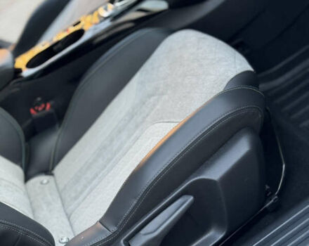 Сірий Пежо e-2008, об'ємом двигуна 0 л та пробігом 56 тис. км за 17700 $, фото 75 на Automoto.ua