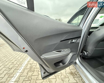 Серый Пежо e-2008, объемом двигателя 0 л и пробегом 1 тыс. км за 21999 $, фото 46 на Automoto.ua