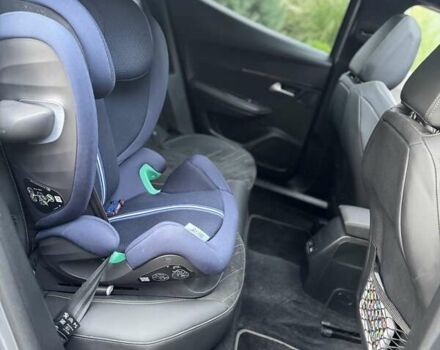 Сірий Пежо e-2008, об'ємом двигуна 0 л та пробігом 13 тис. км за 25499 $, фото 25 на Automoto.ua
