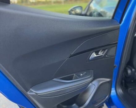 Синий Пежо e-2008, объемом двигателя 0 л и пробегом 35 тыс. км за 16500 $, фото 65 на Automoto.ua