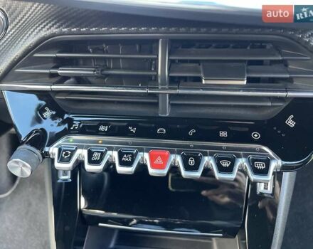 Синий Пежо e-2008, объемом двигателя 0 л и пробегом 35 тыс. км за 16500 $, фото 75 на Automoto.ua