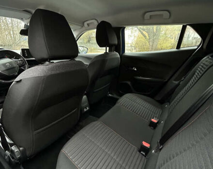 Синий Пежо e-2008, объемом двигателя 0 л и пробегом 84 тыс. км за 15980 $, фото 25 на Automoto.ua