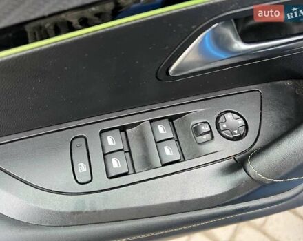 Синій Пежо e-2008, об'ємом двигуна 0 л та пробігом 112 тис. км за 16990 $, фото 15 на Automoto.ua