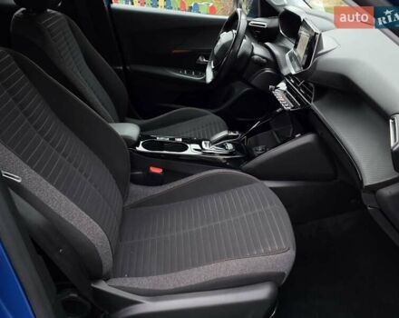 Синий Пежо e-2008, объемом двигателя 0 л и пробегом 102 тыс. км за 14899 $, фото 32 на Automoto.ua