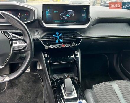 Синій Пежо e-2008, об'ємом двигуна 0 л та пробігом 112 тис. км за 16990 $, фото 24 на Automoto.ua