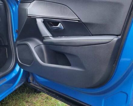 Синий Пежо e-2008, объемом двигателя 0 л и пробегом 39 тыс. км за 19700 $, фото 12 на Automoto.ua