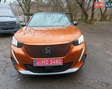 Оранжевый Пежо e-2008, объемом двигателя 0 л и пробегом 31 тыс. км за 17300 $, фото 2 на Automoto.ua